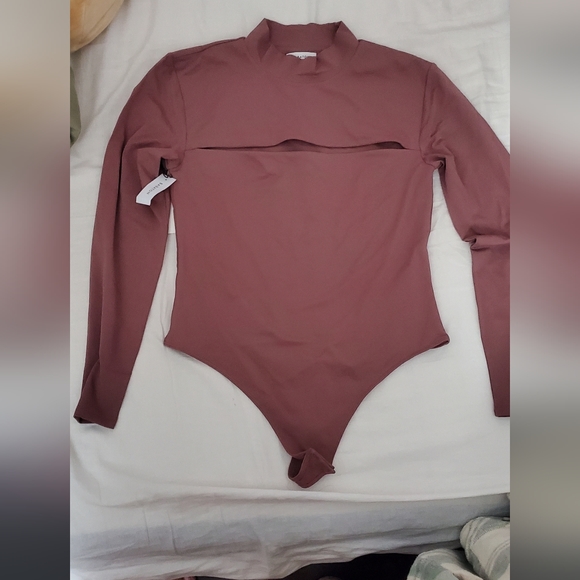 Babaton Varo Bodysuit - Picture 3 of 7